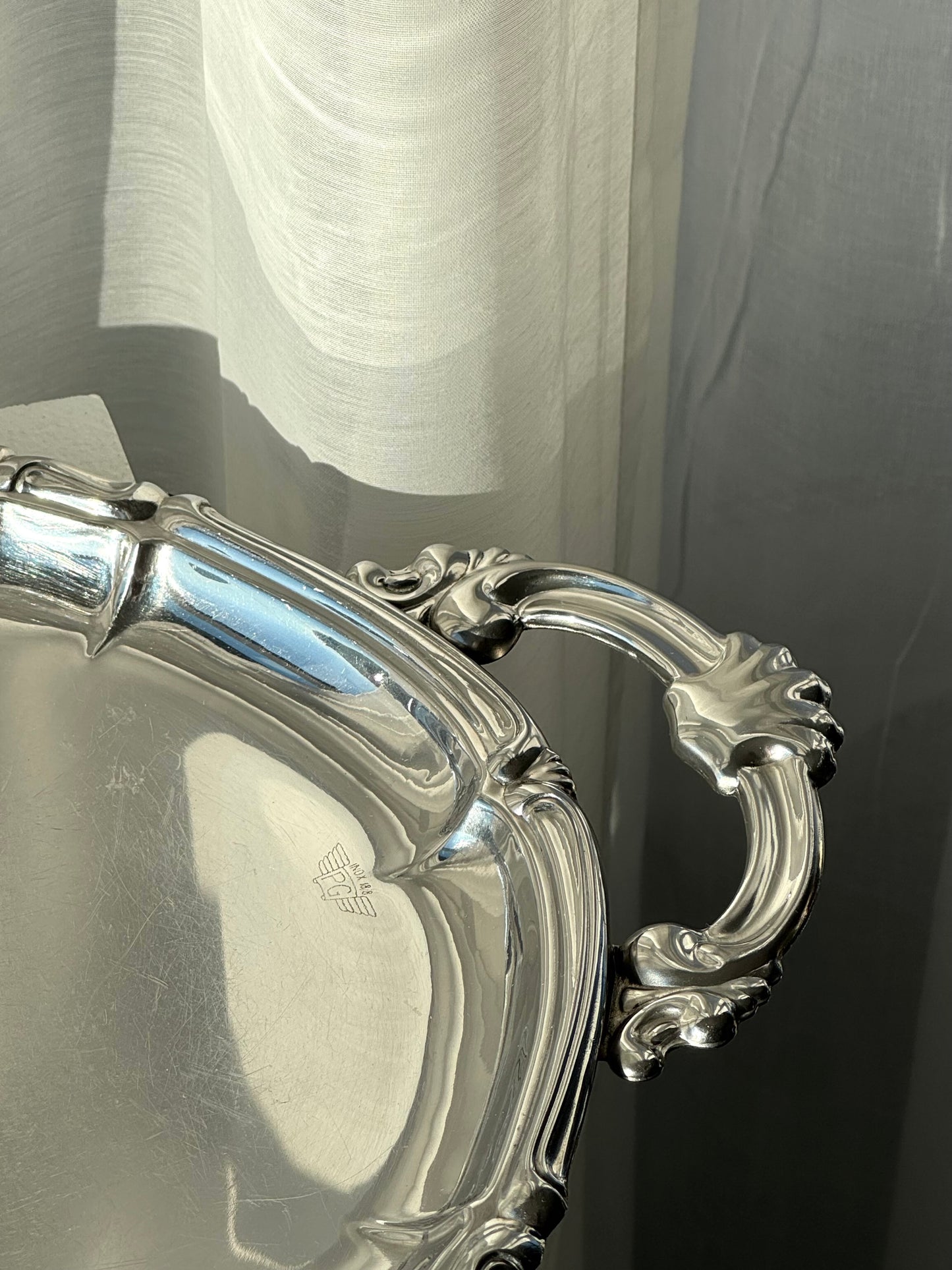 Oval inox tray