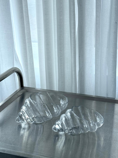Crystal clam bowl