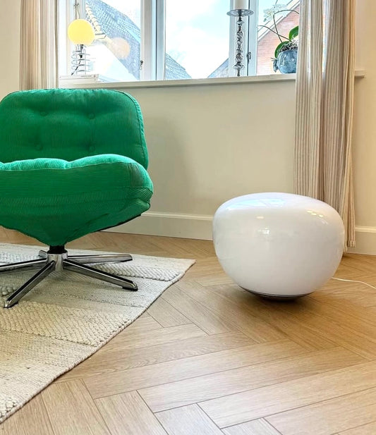“Jonisk” lamp