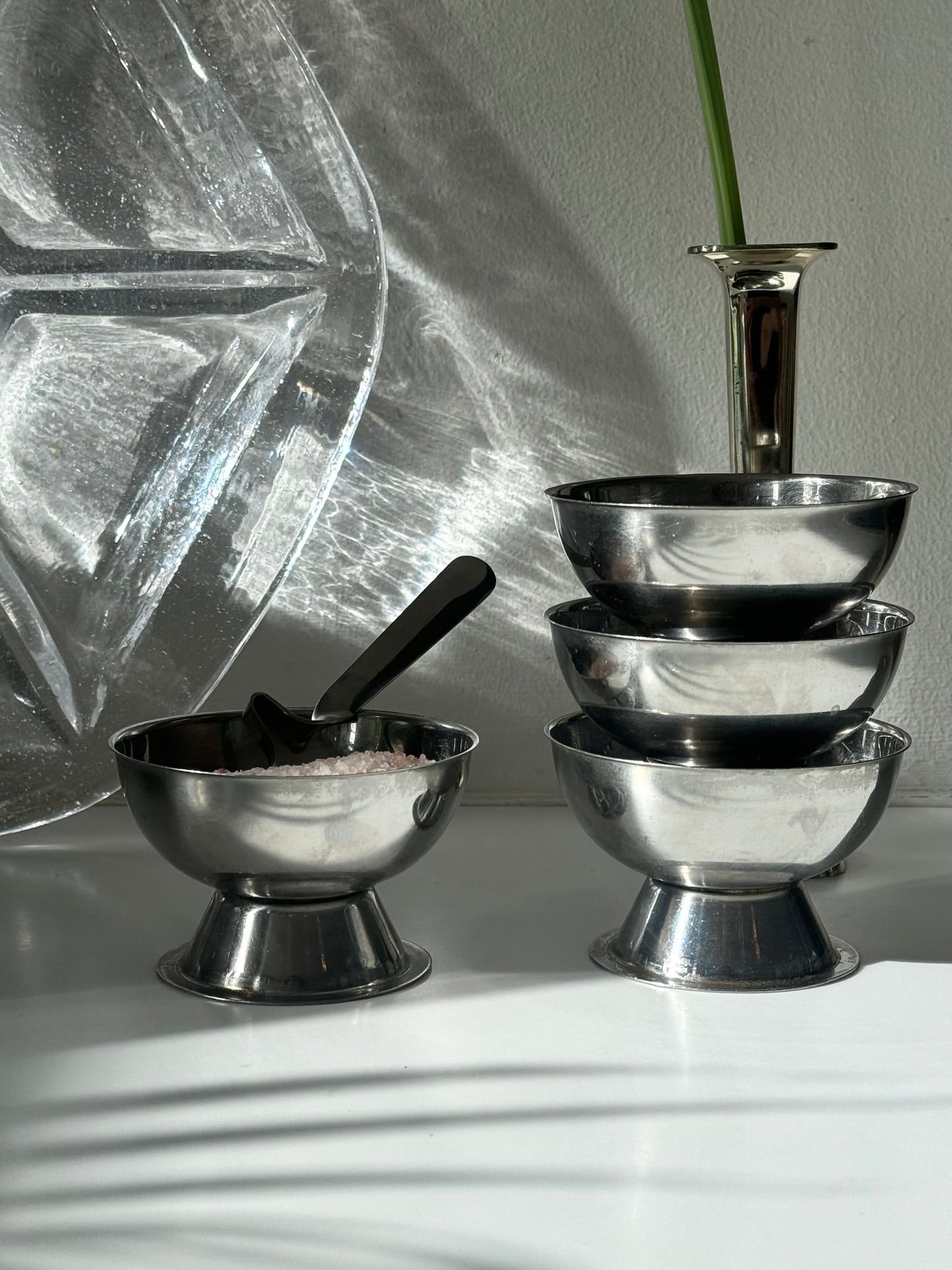 Steel coupes
