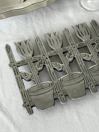 Alu trivet