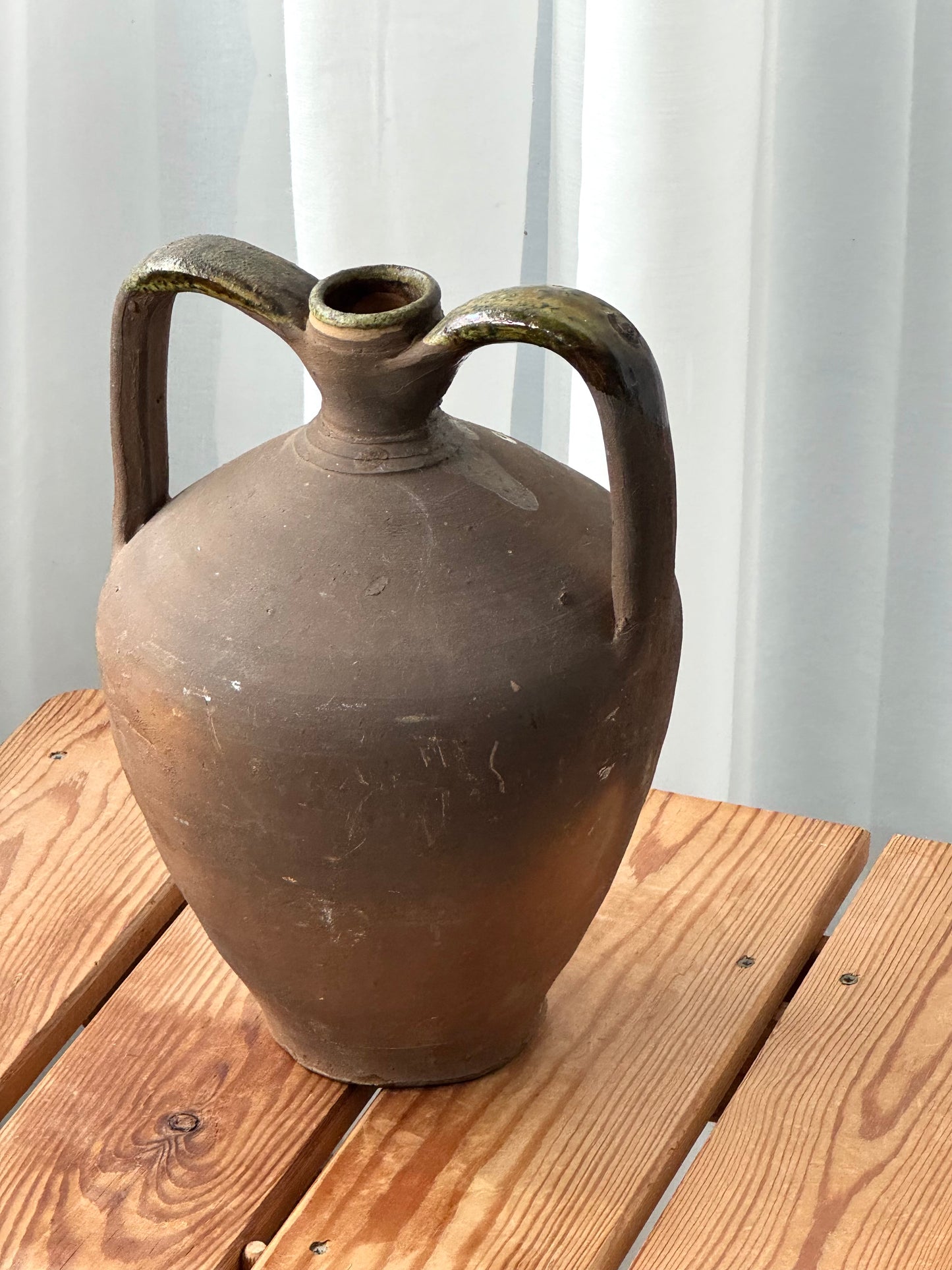 Amphora vase