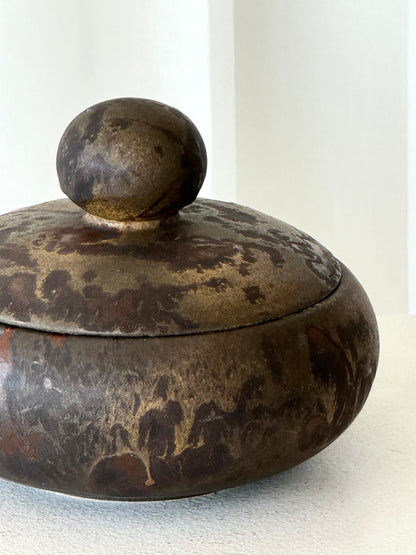 Ceramic bonbonniere