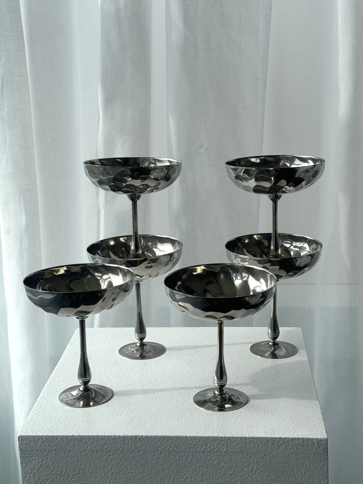 Swirling coupes