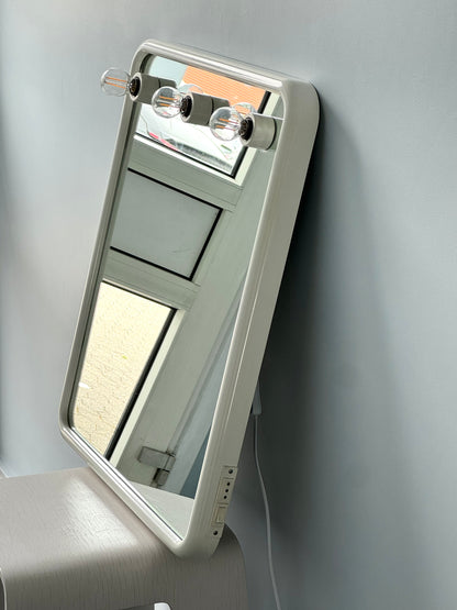 Space age mirror