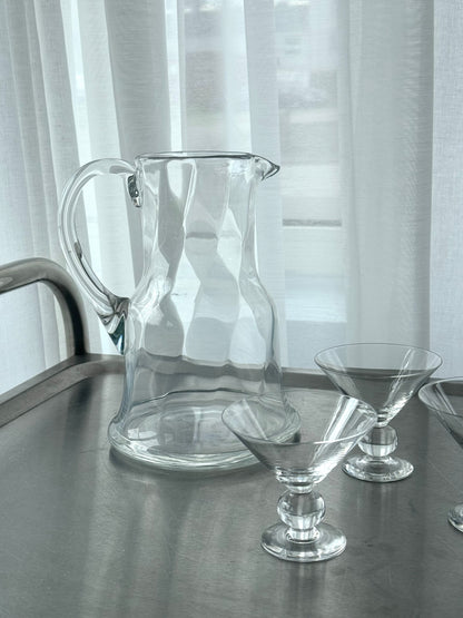 Swirling jug