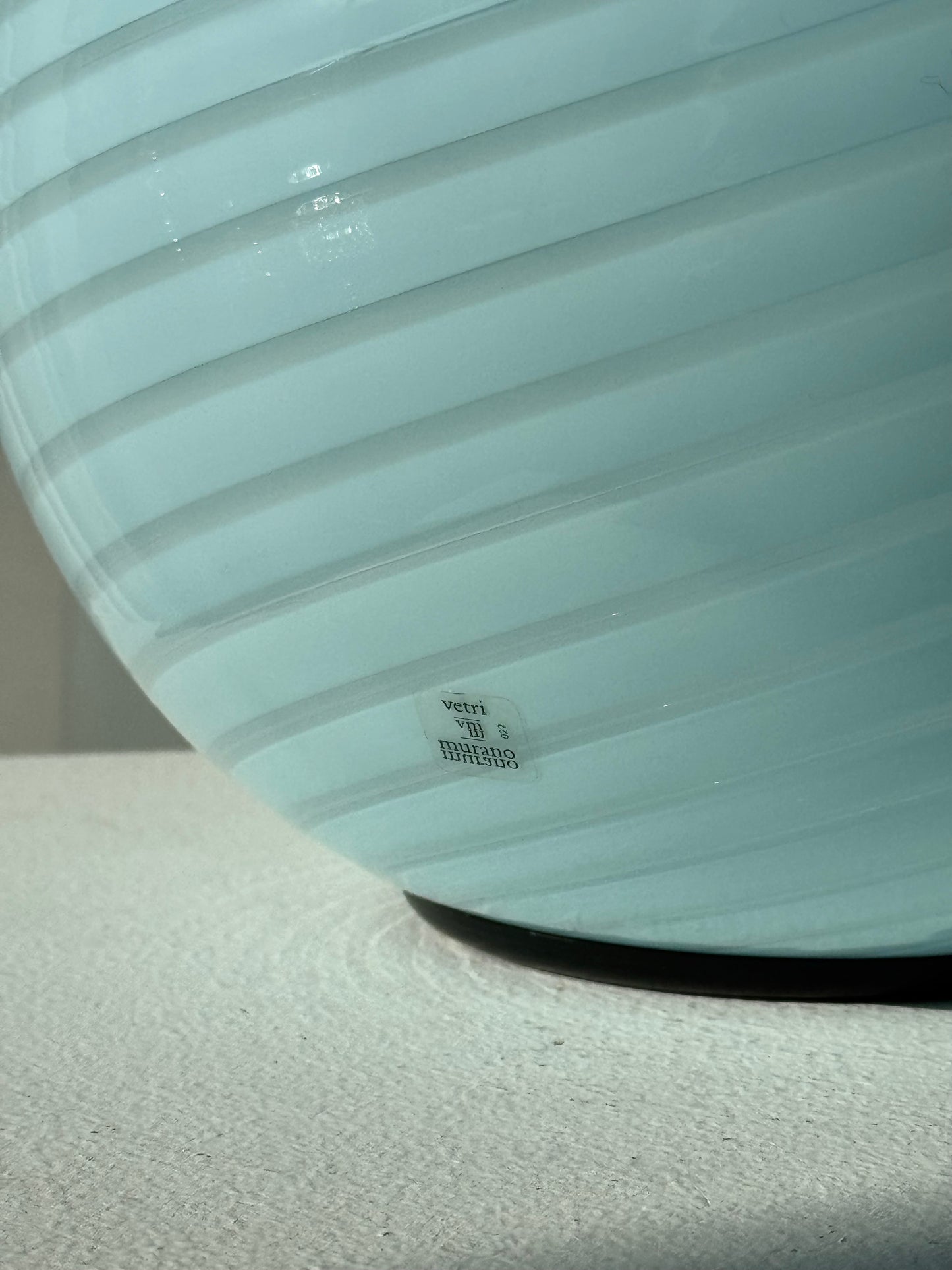 Vintage Murano egg lamp