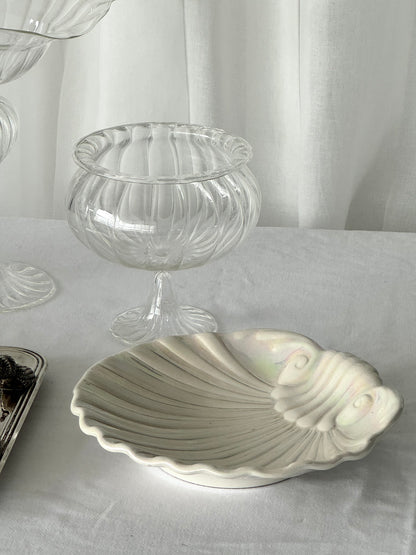 Ceramic clam dish