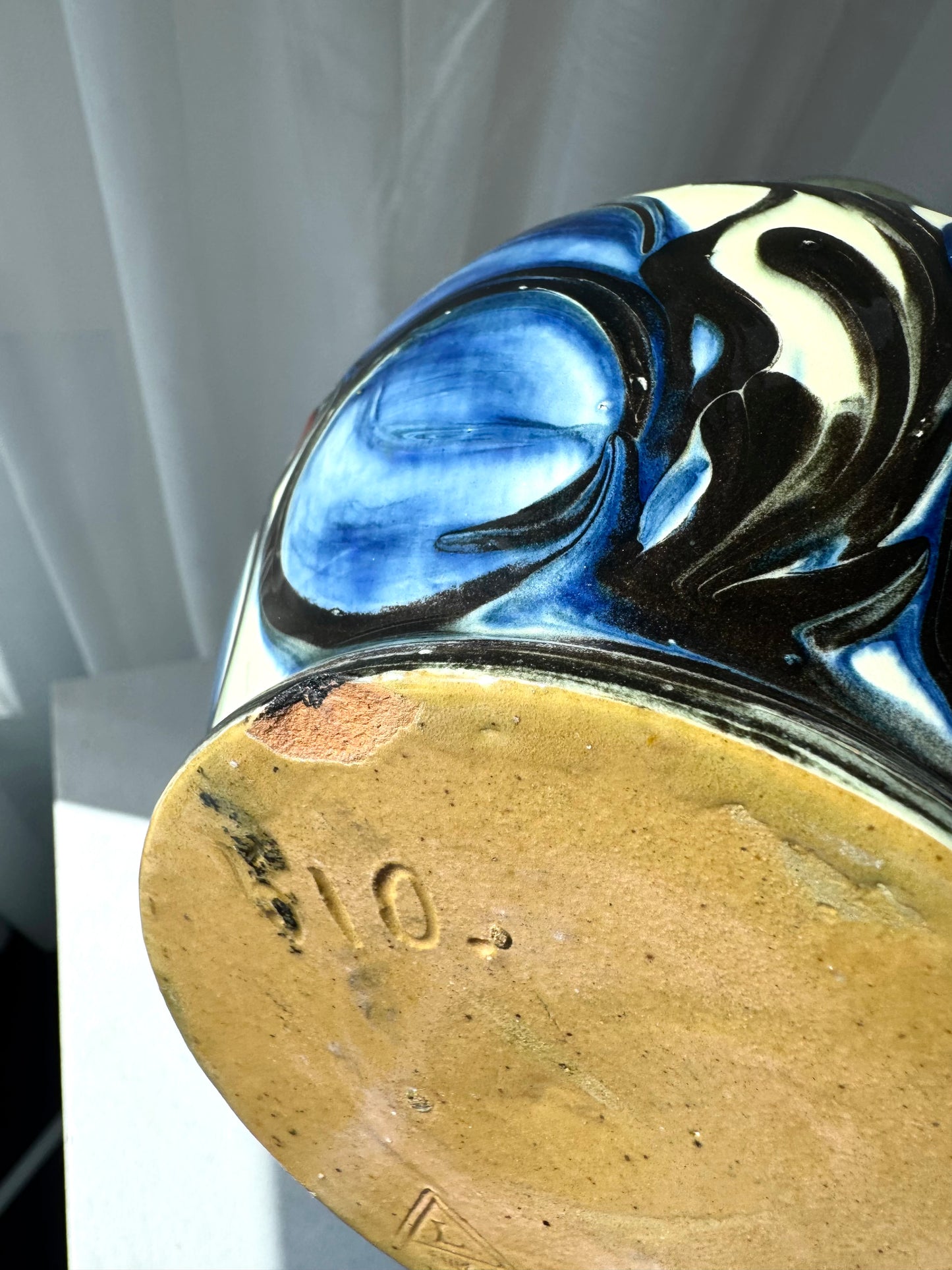 Annashaab vase