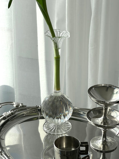 Single flower vase