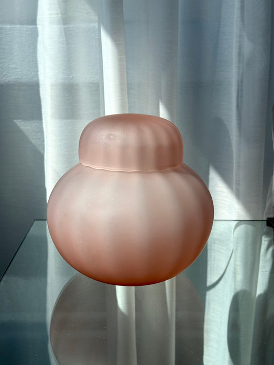 Pink bonbonniere