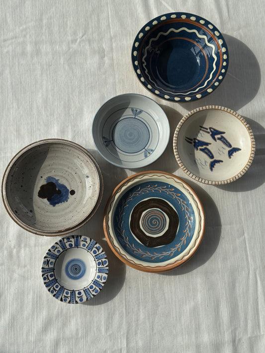 Small ceramic bowls