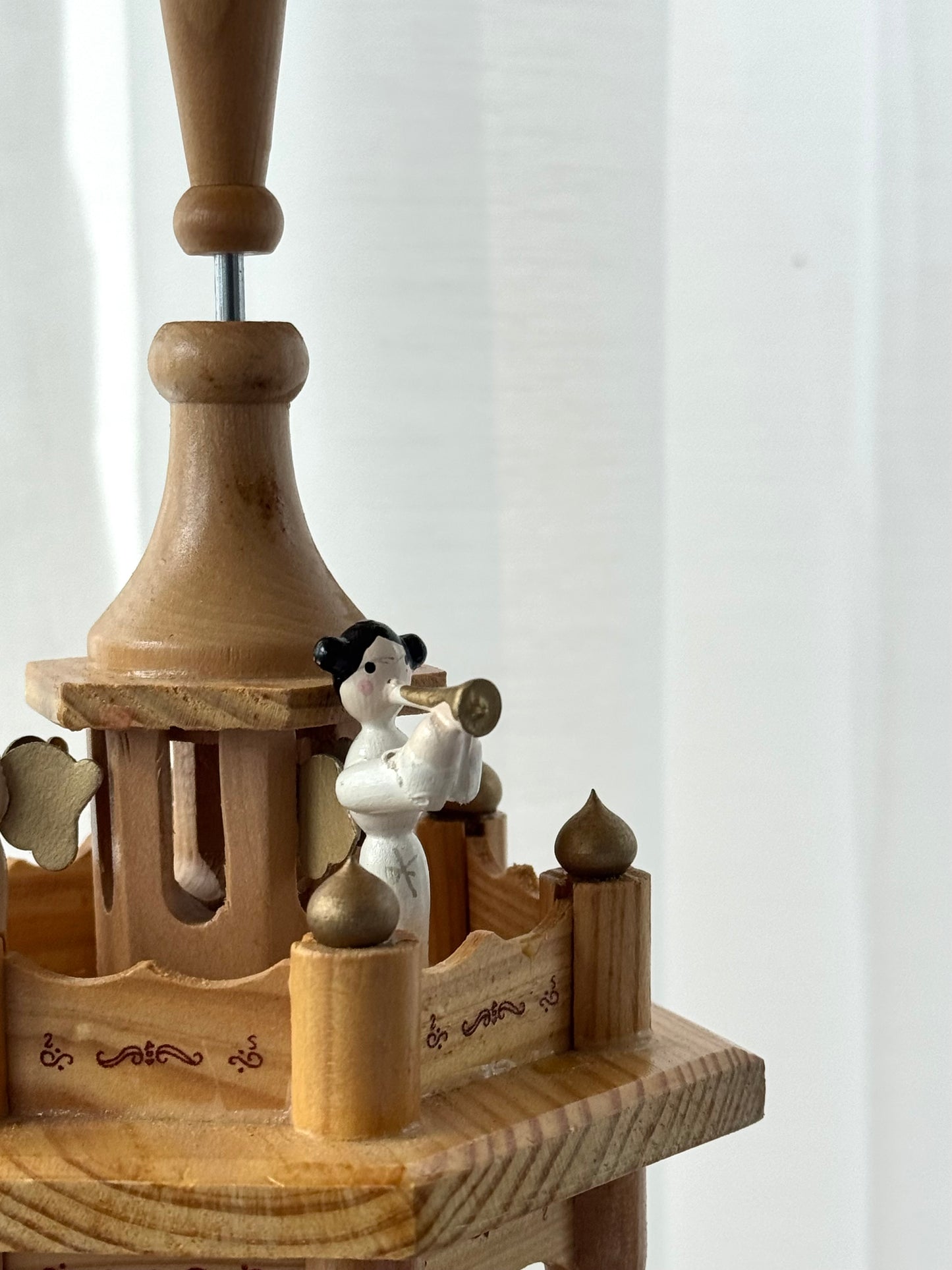 3 tier wooden pyramid