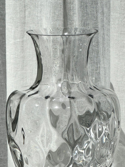 Structured vase