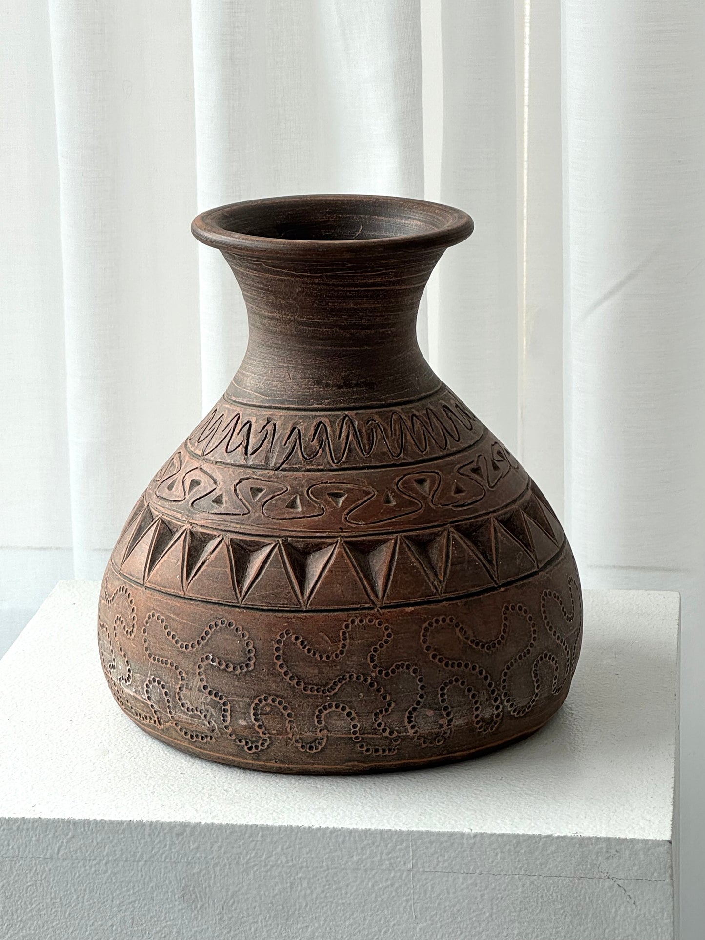 Ceramic vase