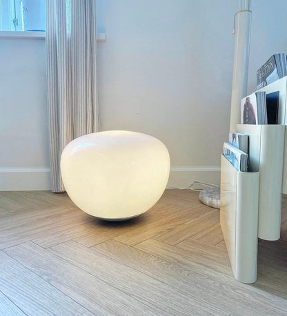 “Jonisk” lamp