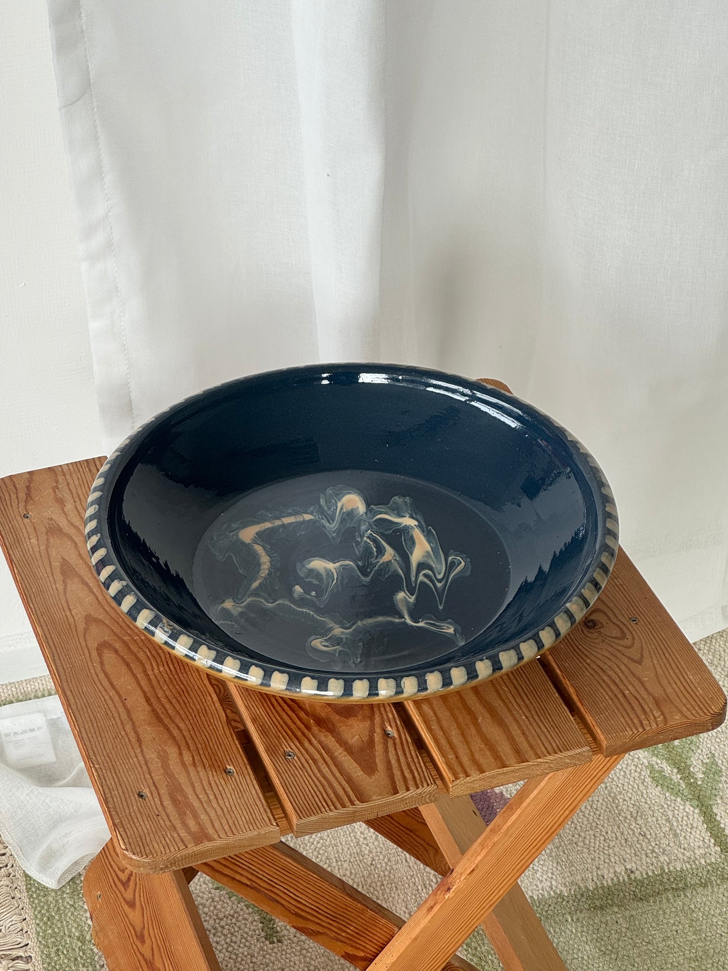 Ceramic bowls