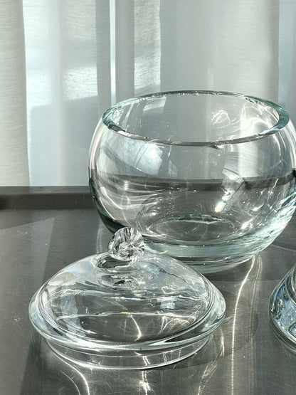Glass bonbonniere