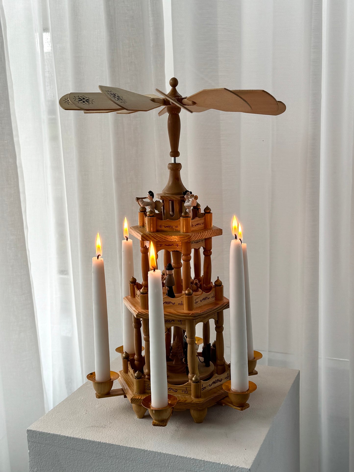 3 tier wooden pyramid