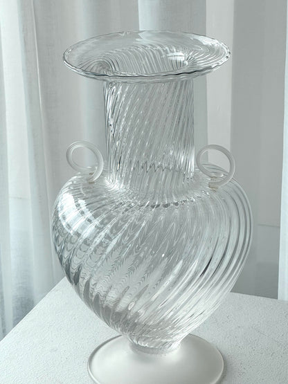 Swirling vase