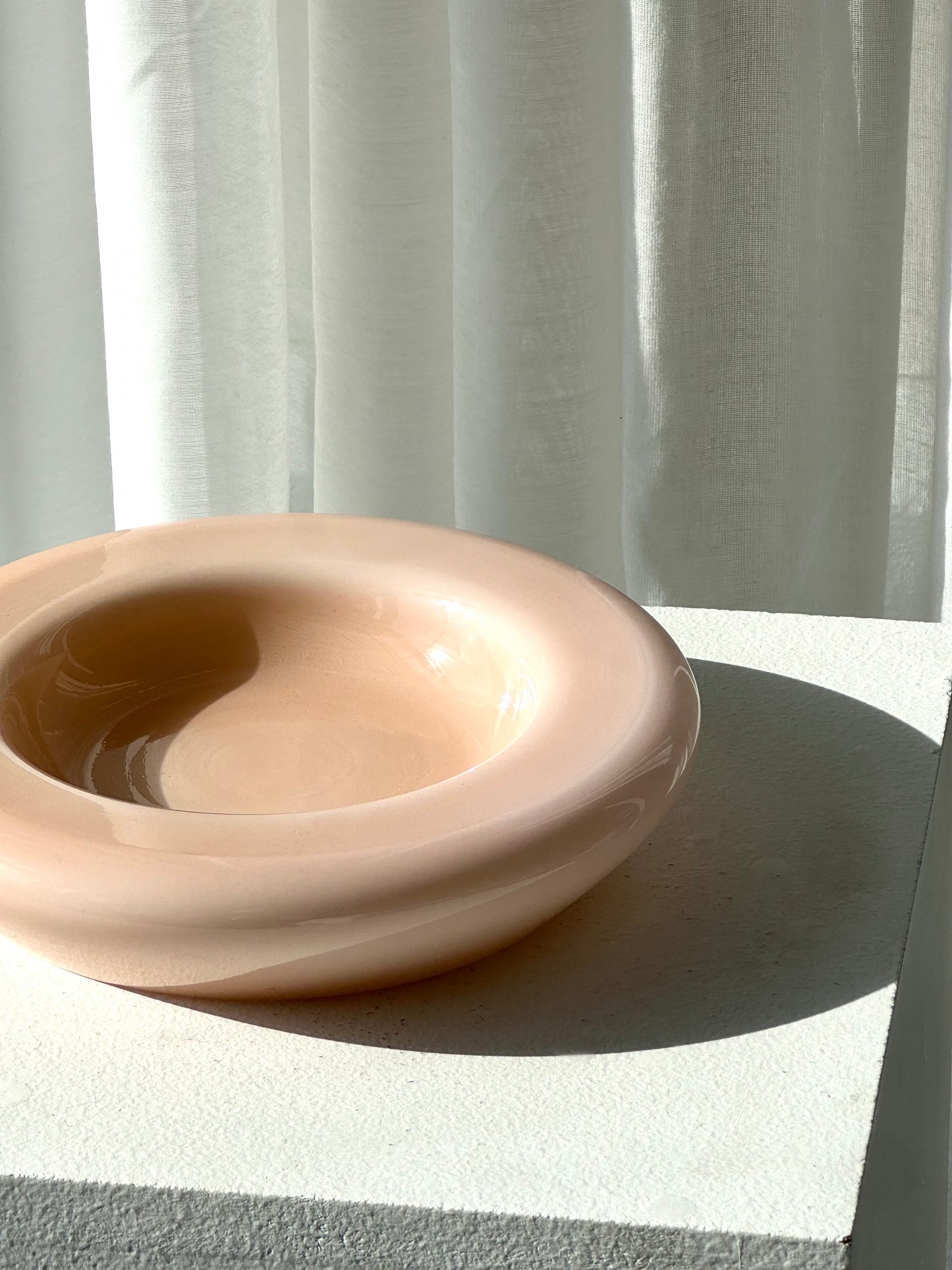 Murano donut bowl