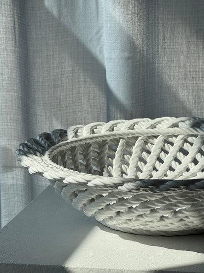 Ceramic basket