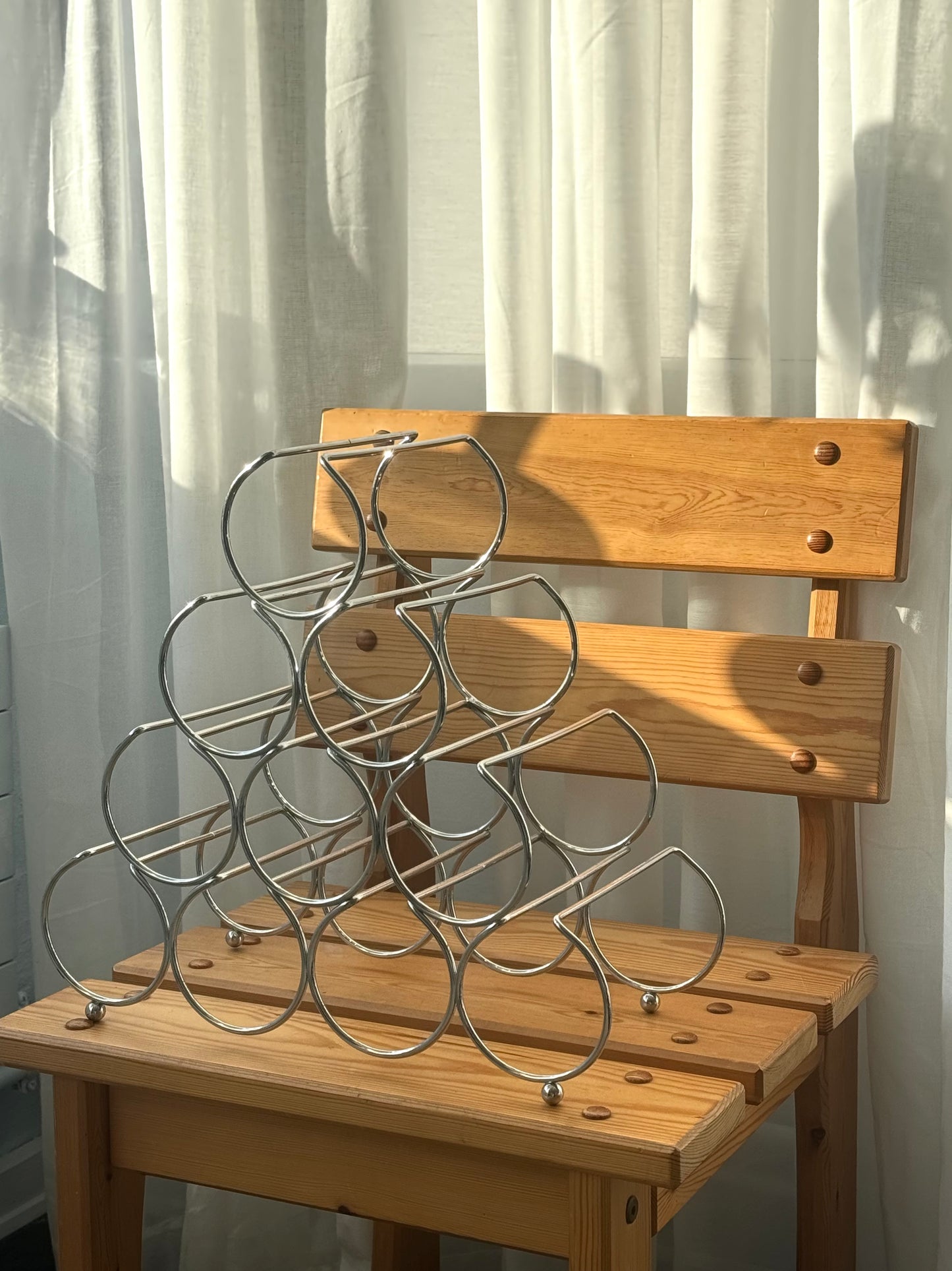 Wine shelf