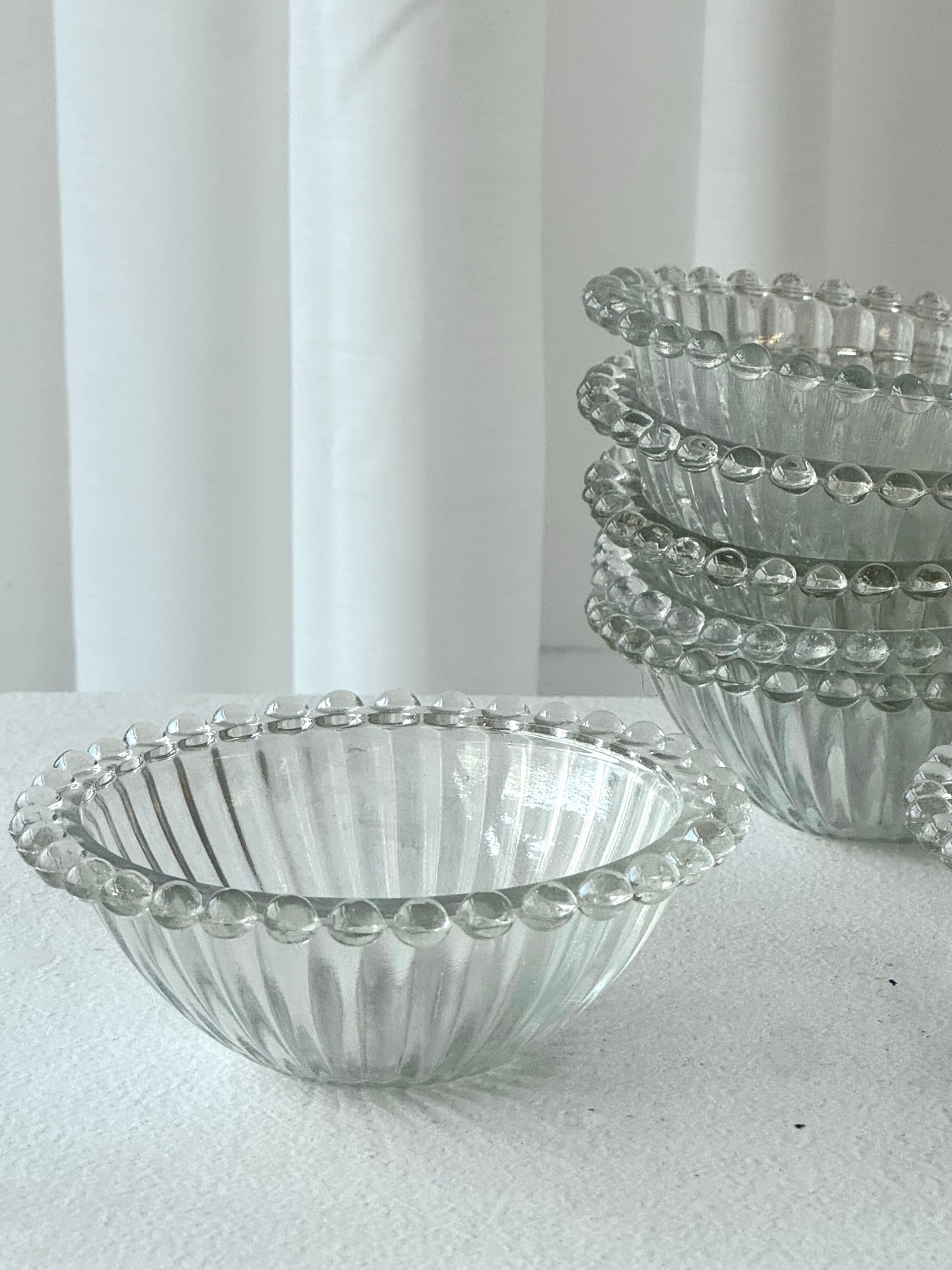 Pearl edge bowls