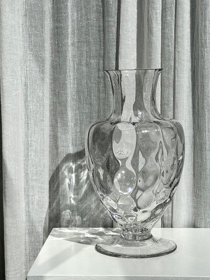 Structured vase
