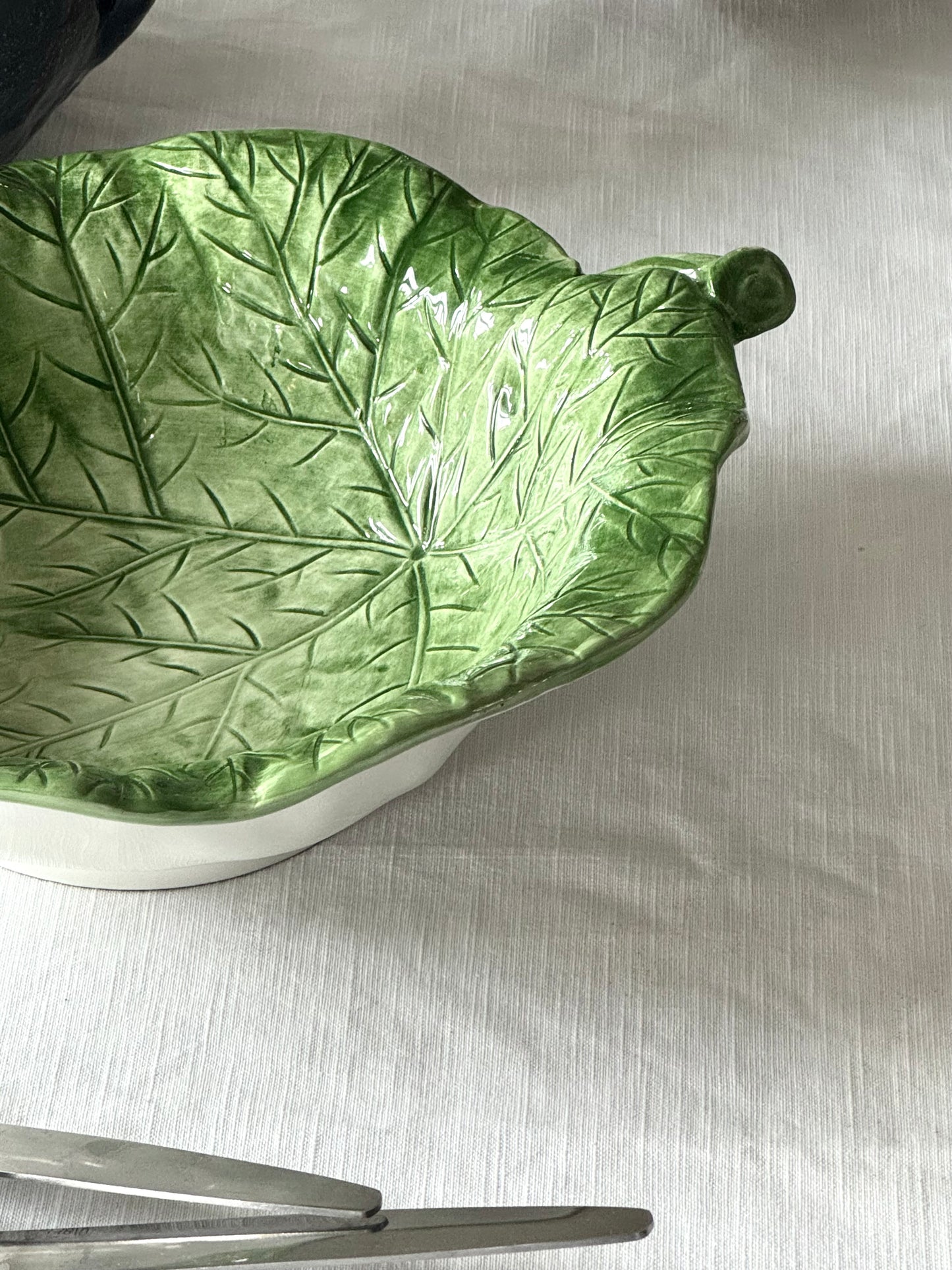 Italian leaf bowl