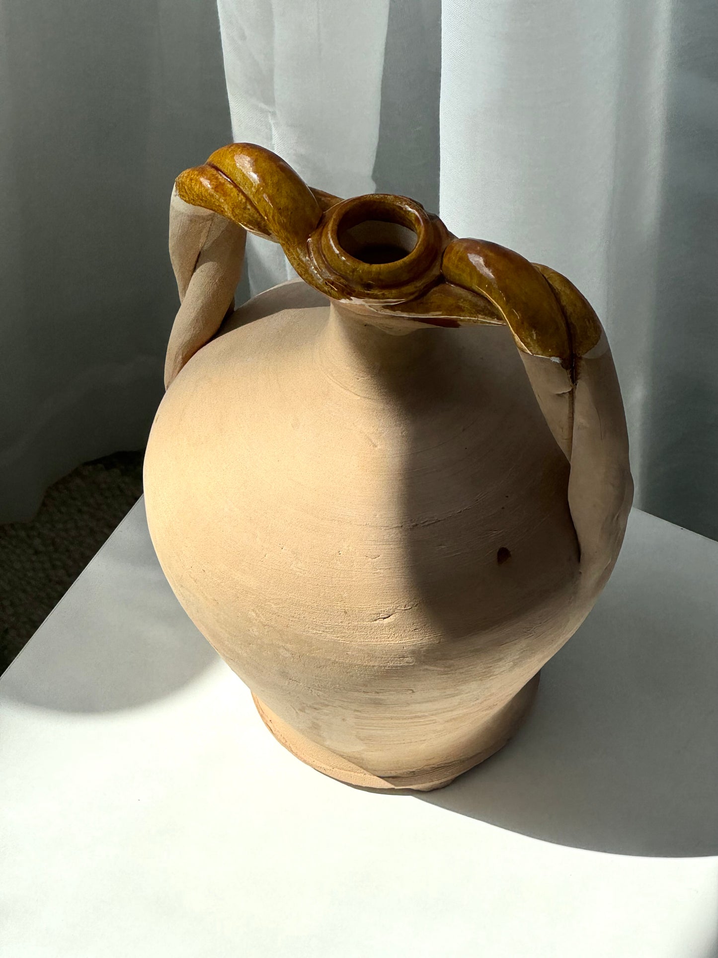 Amphora vase
