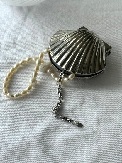 Silver plated clam