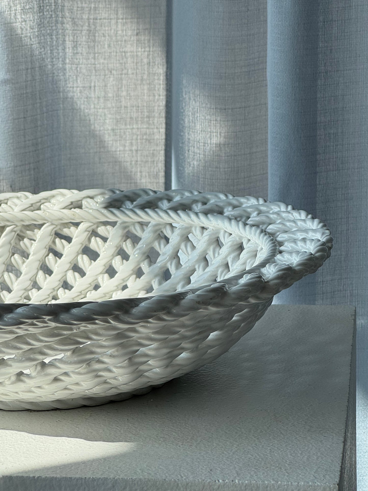 Ceramic basket