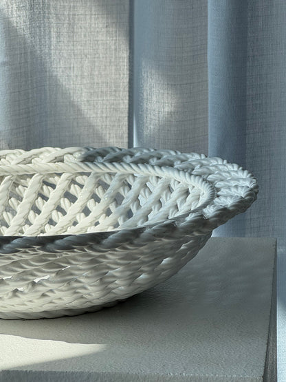 Ceramic basket