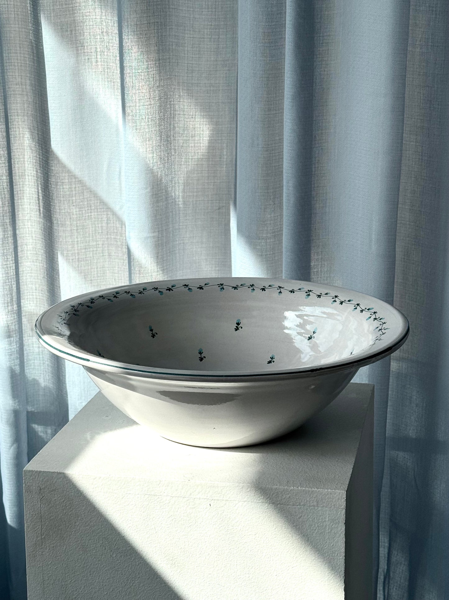 Italian ceramic bowl