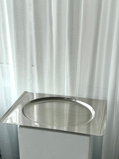 Steel dish