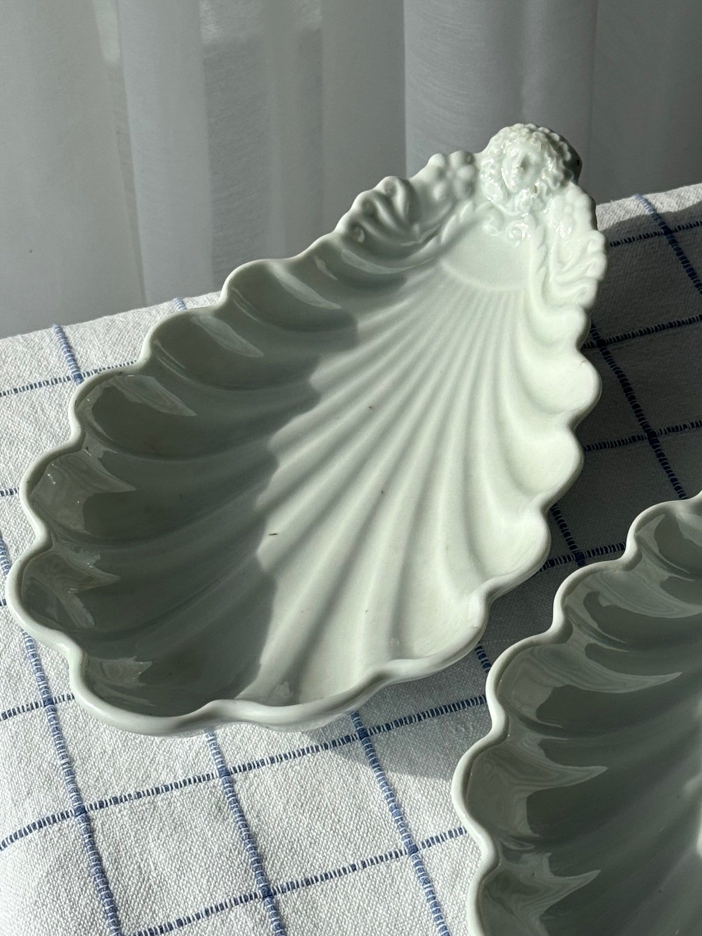 Clam bowl