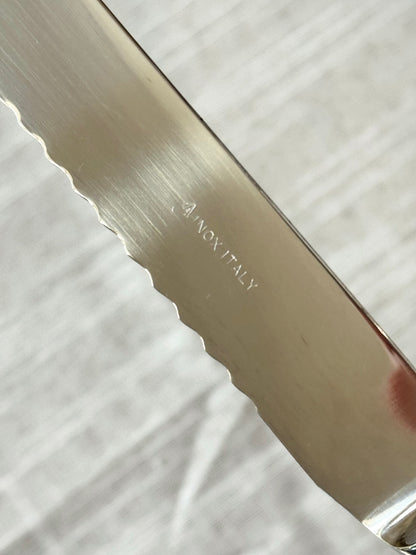 Bread knife