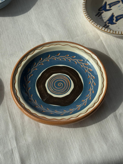 Small ceramic bowls