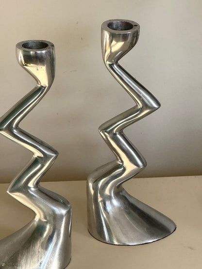Alu zigzag candleholder