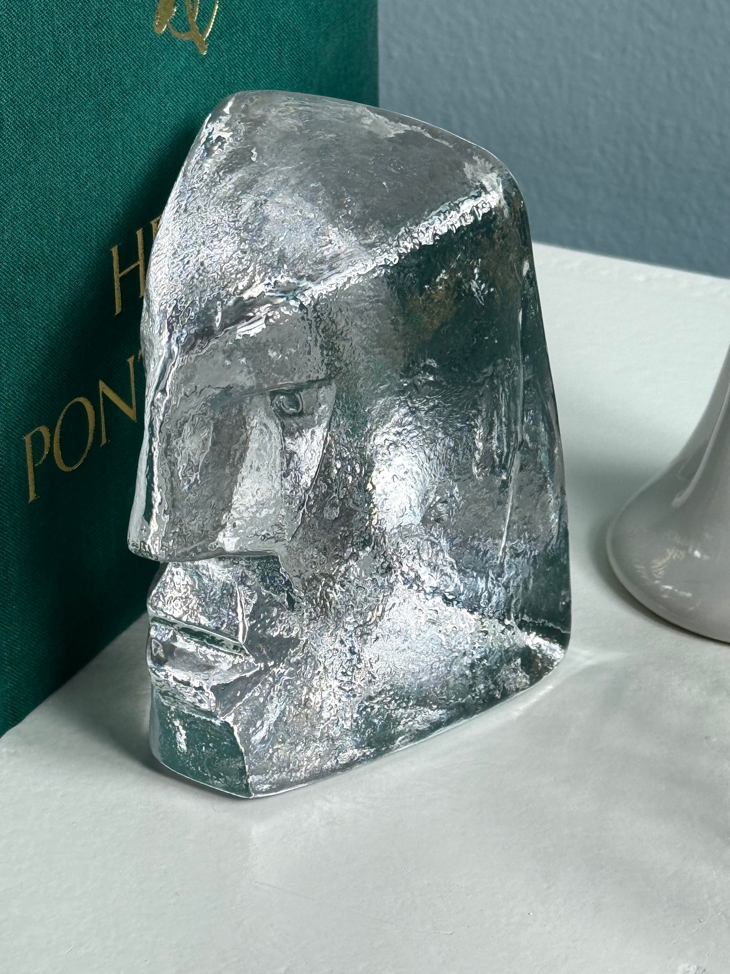 Glass head
