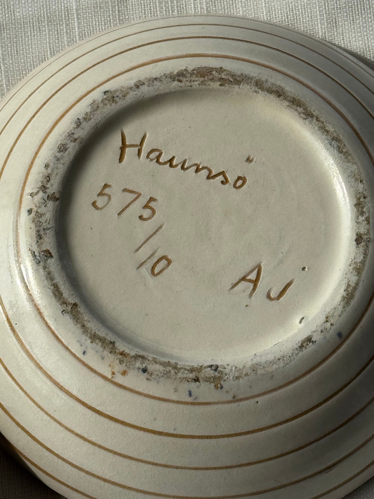 Small ceramic bowls