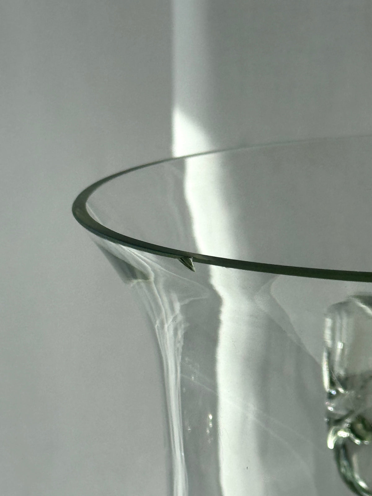 Wine cooler / vase
