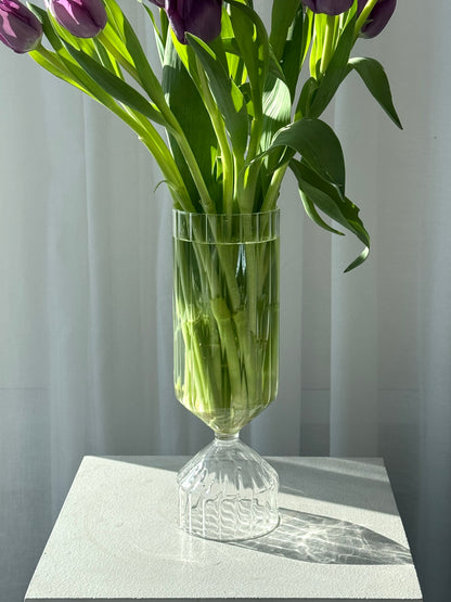 Glass vase