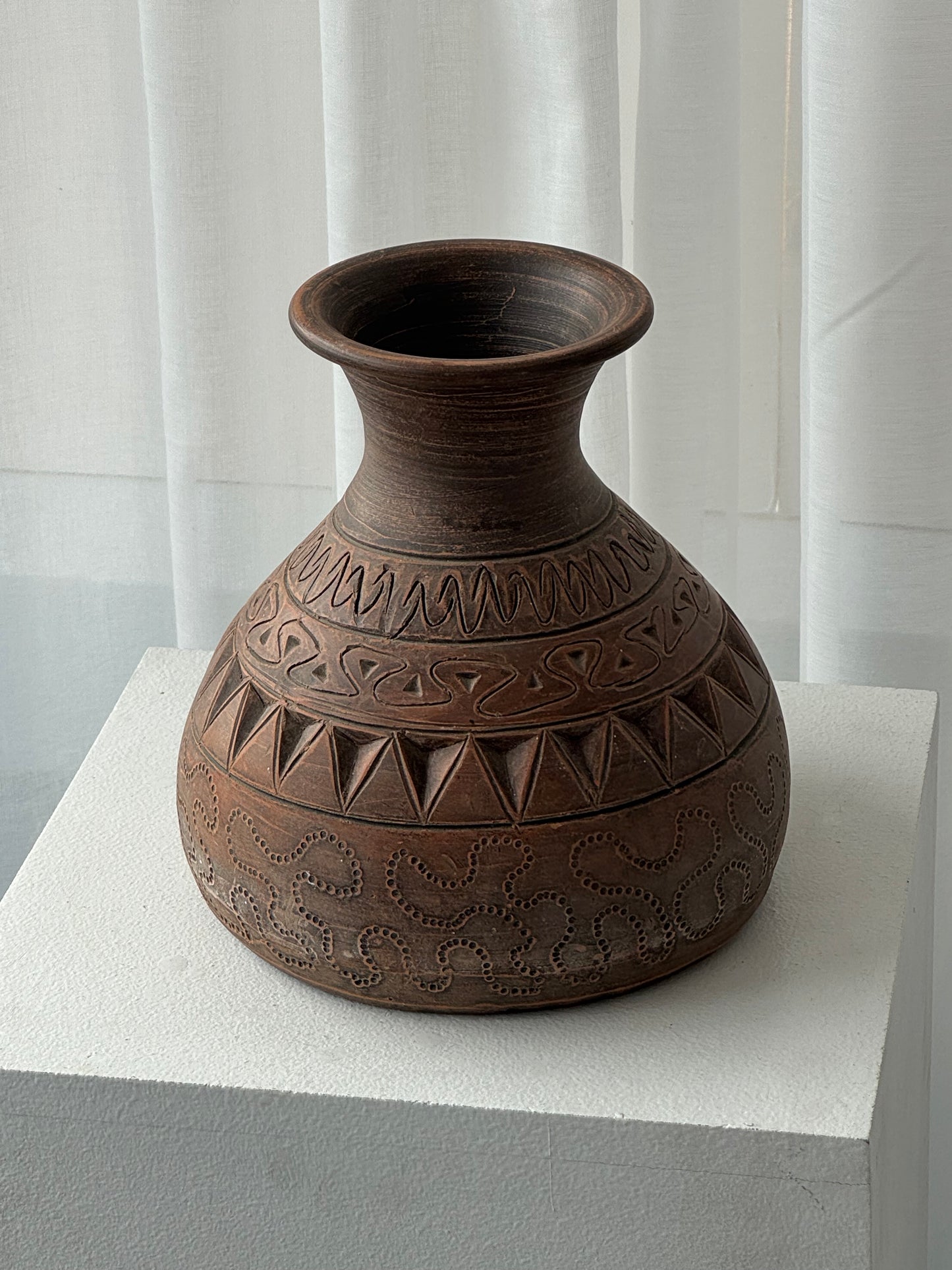 Ceramic vase