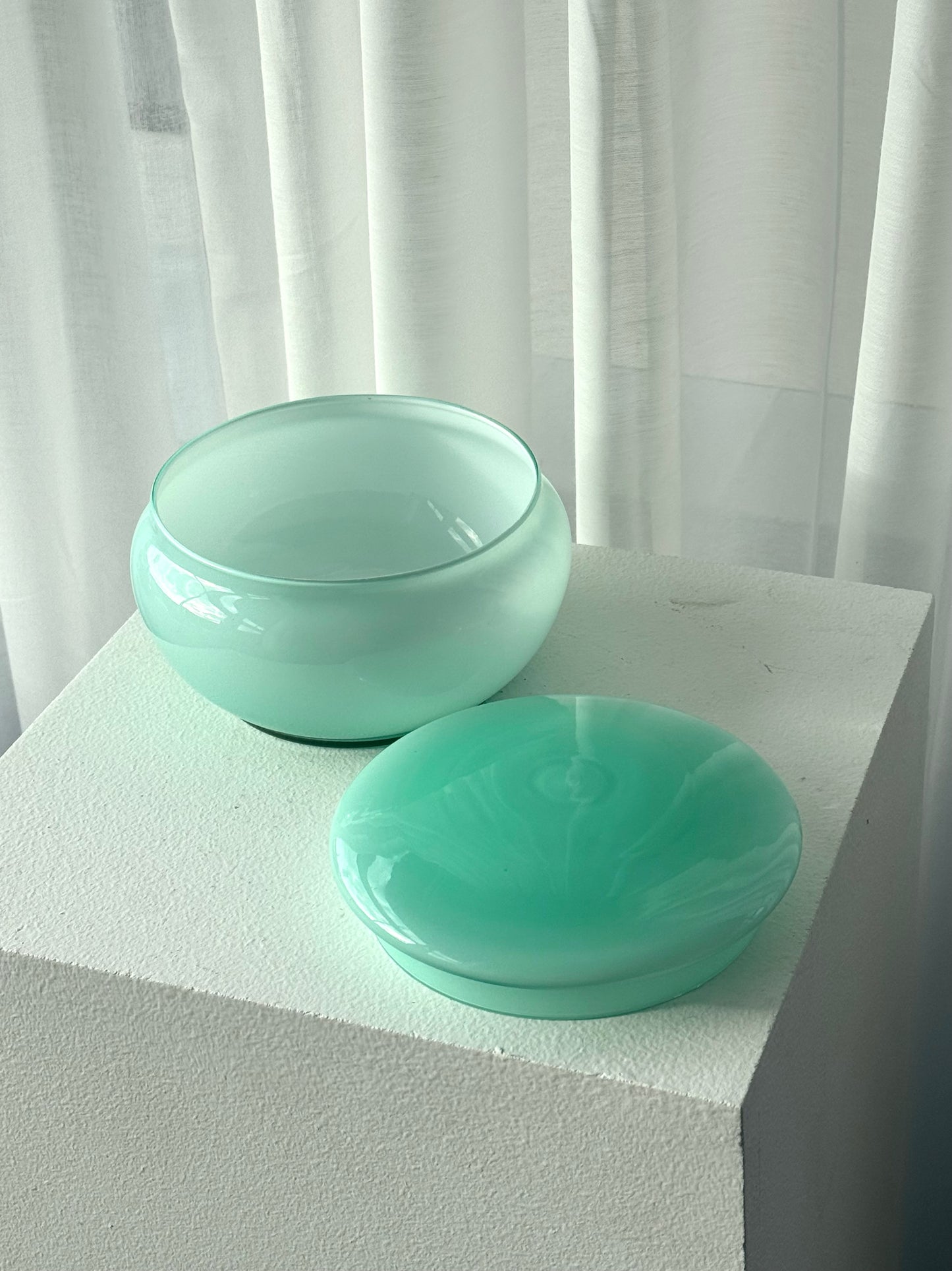 Murano bonbonniere and bowl