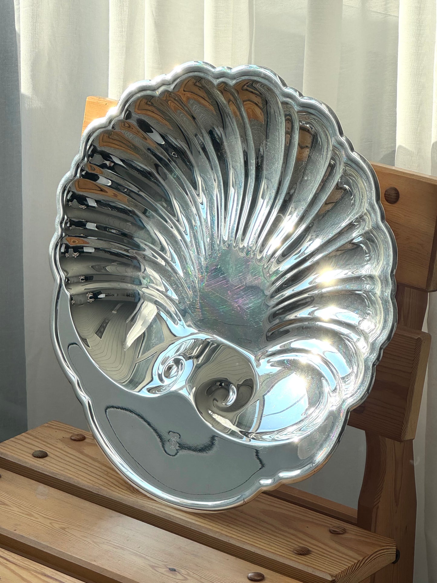 Silver plated clam dish