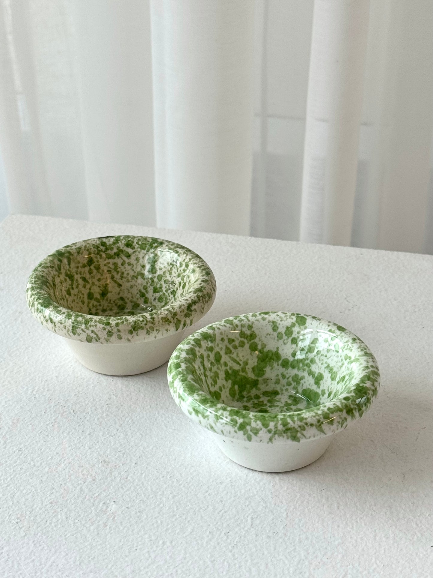 Small ceramic bowls