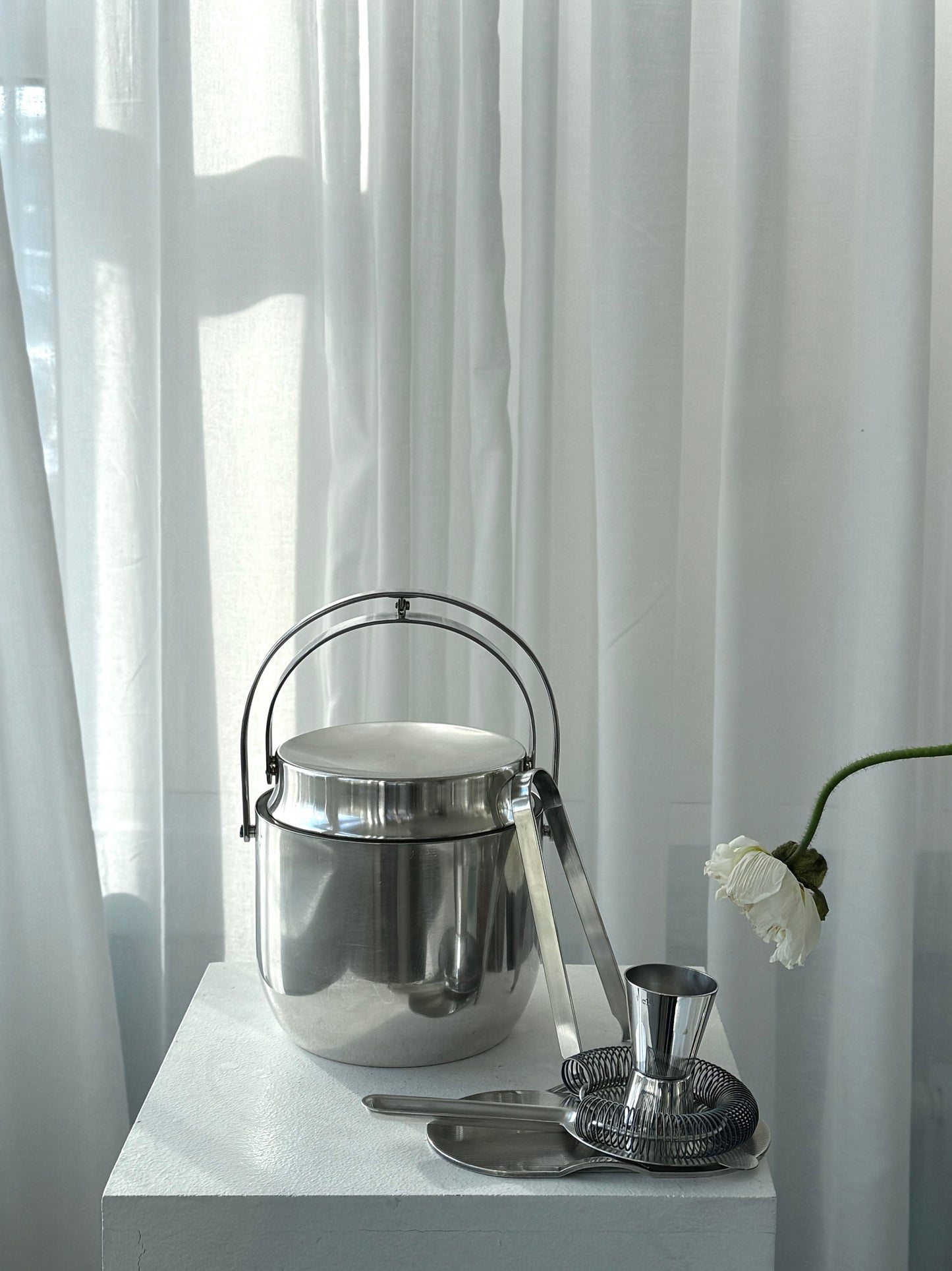 Alessi ice bucket