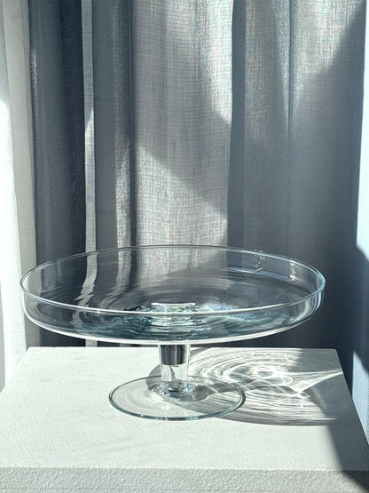 Handmade cake dish